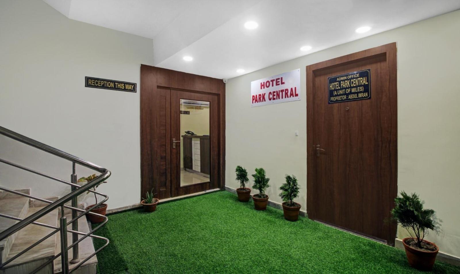 Hotel Park Central Kolkata Exterior photo